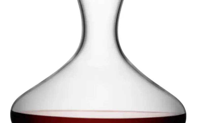 [와인 준비하기] 카라프를 이용한 카라파주와 디캔팅